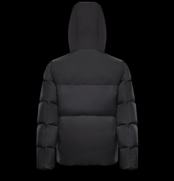 安心送料関税込! MONCLER モンクレール スーパーコピー 18/19AW MONTCLAR レインウェアダウン 8090802